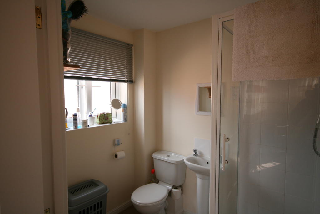 En Suite Shower Room