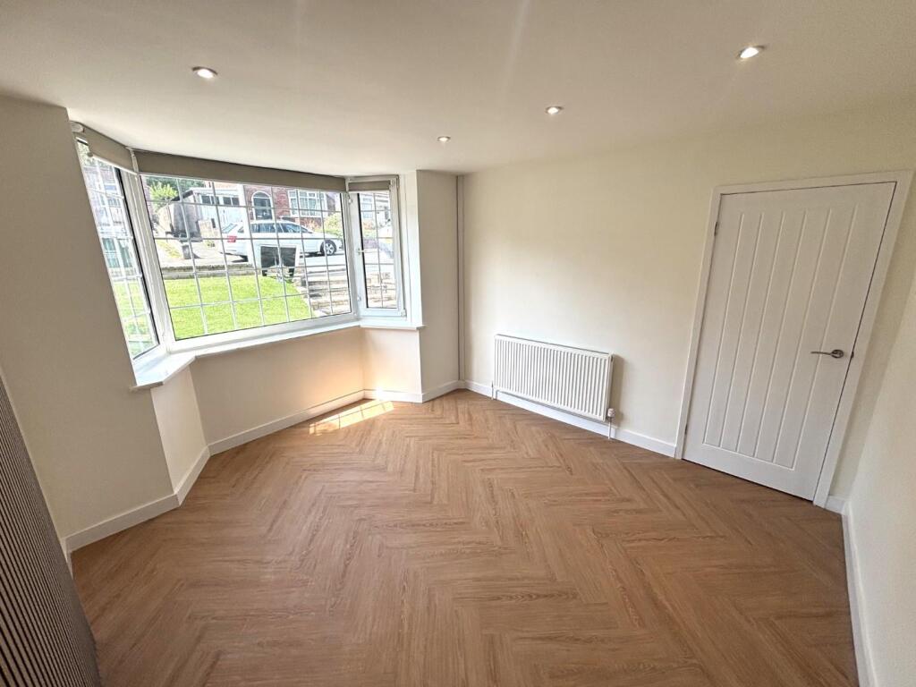 83 ashtree living room 3.jpeg