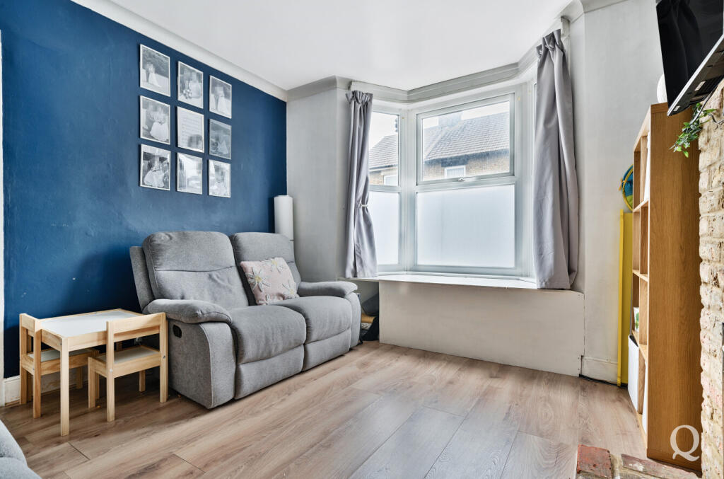 dad153e8-d580-449...