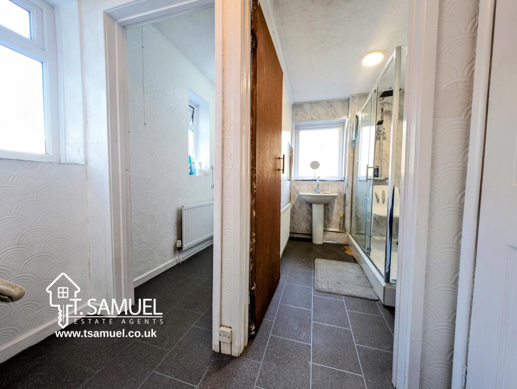 PXL_20241115_102136080~2