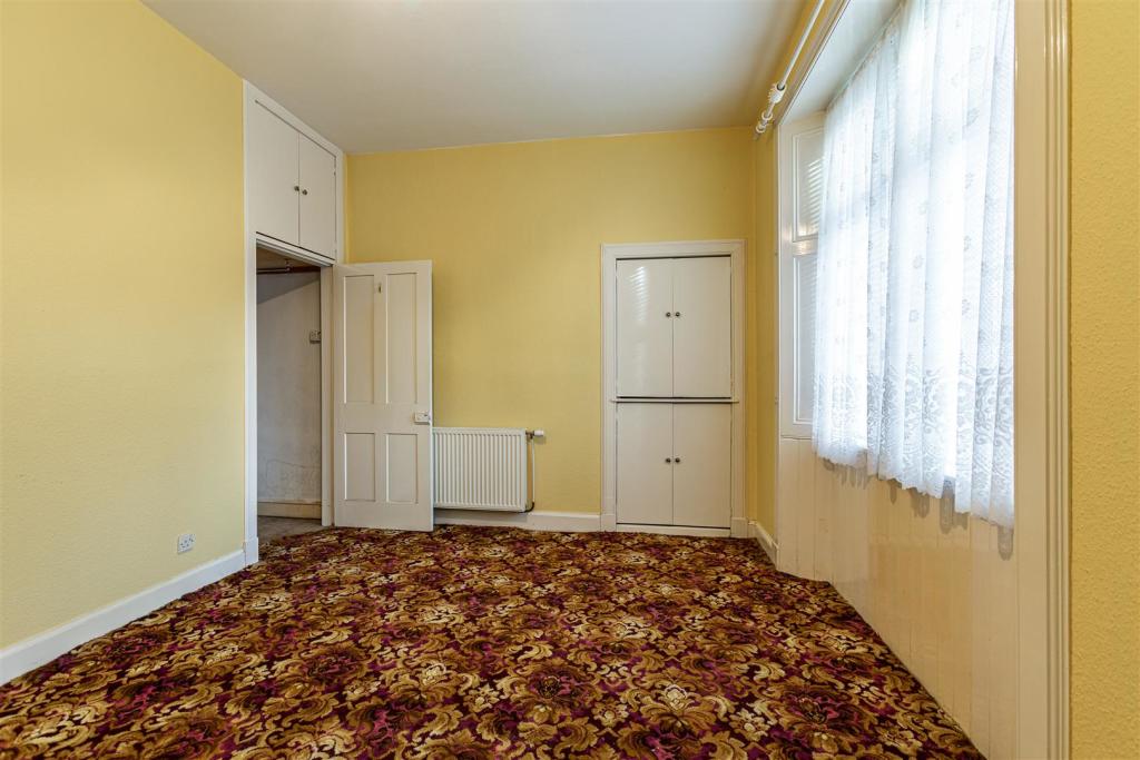 20 Forest Road Selkirk 09.JPG