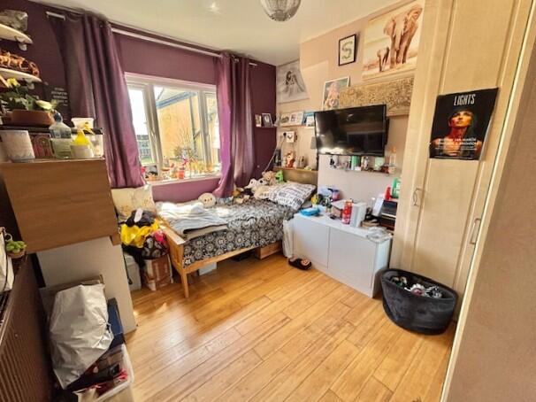 Snug/Bedroom Five