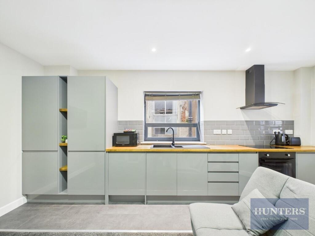 Kitchen / Living Room