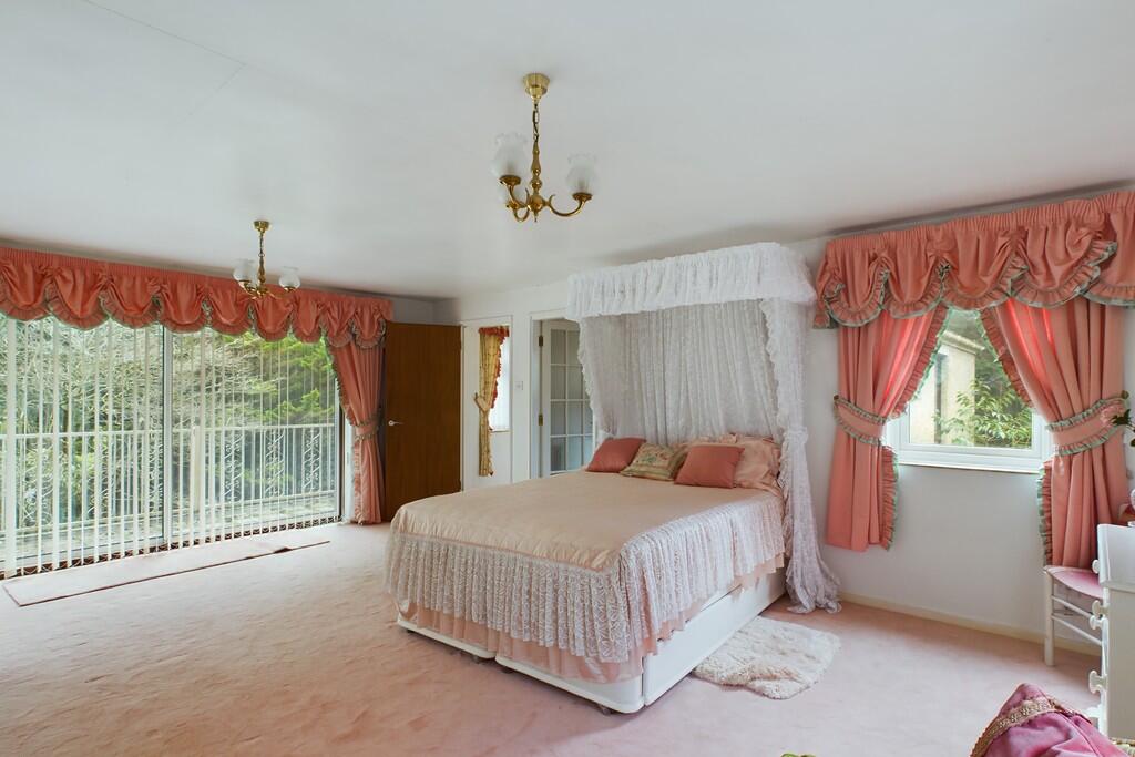 CAM01689G0-PR0447...