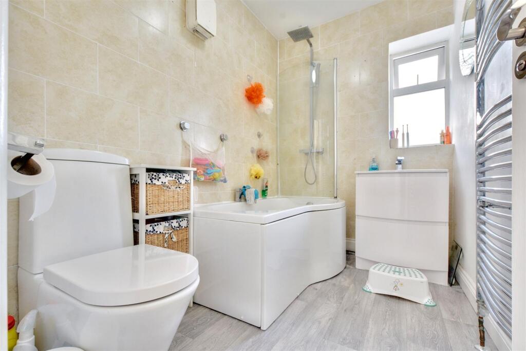 Bathroom.jpeg