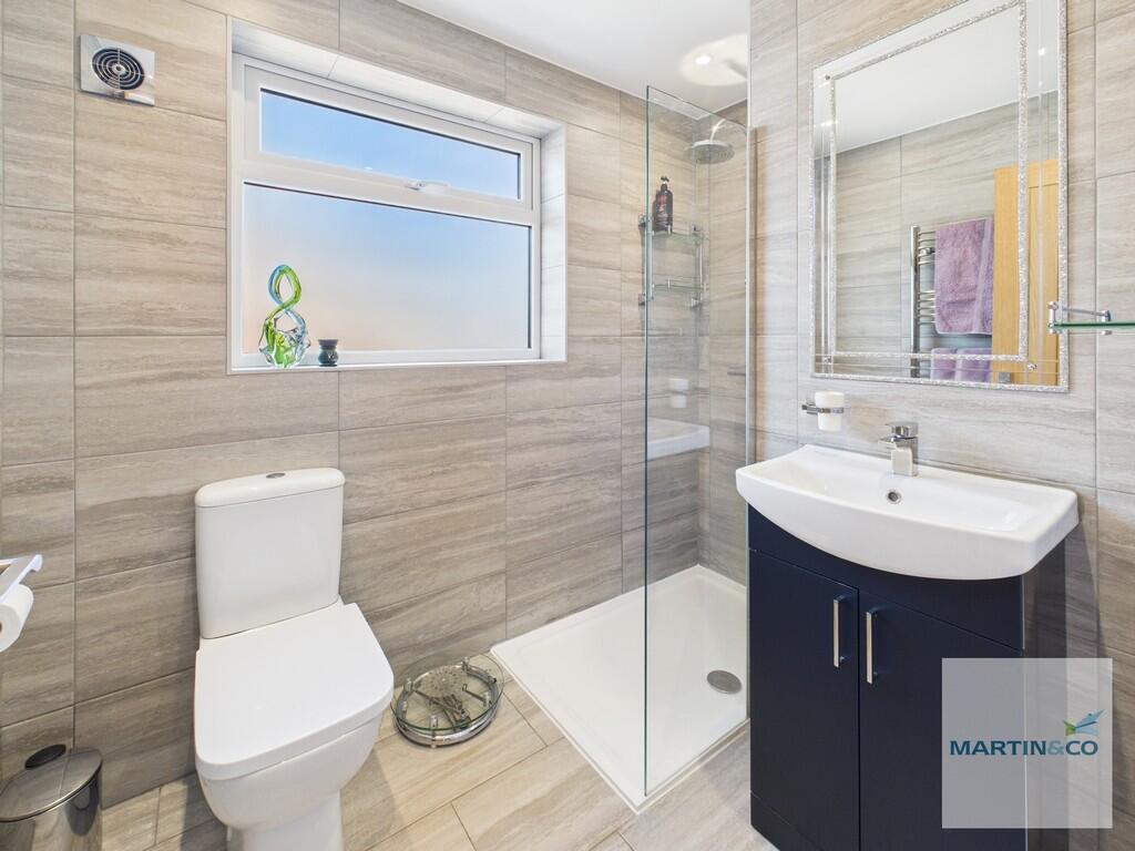 CAM03663G0-PR0127...