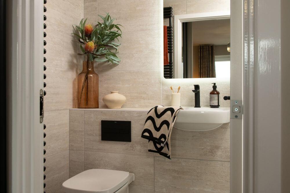 7 Dalton Gardens The Farnhill Internals En Suite