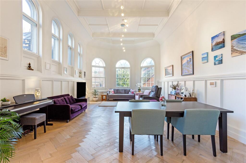 Living / Dining Room