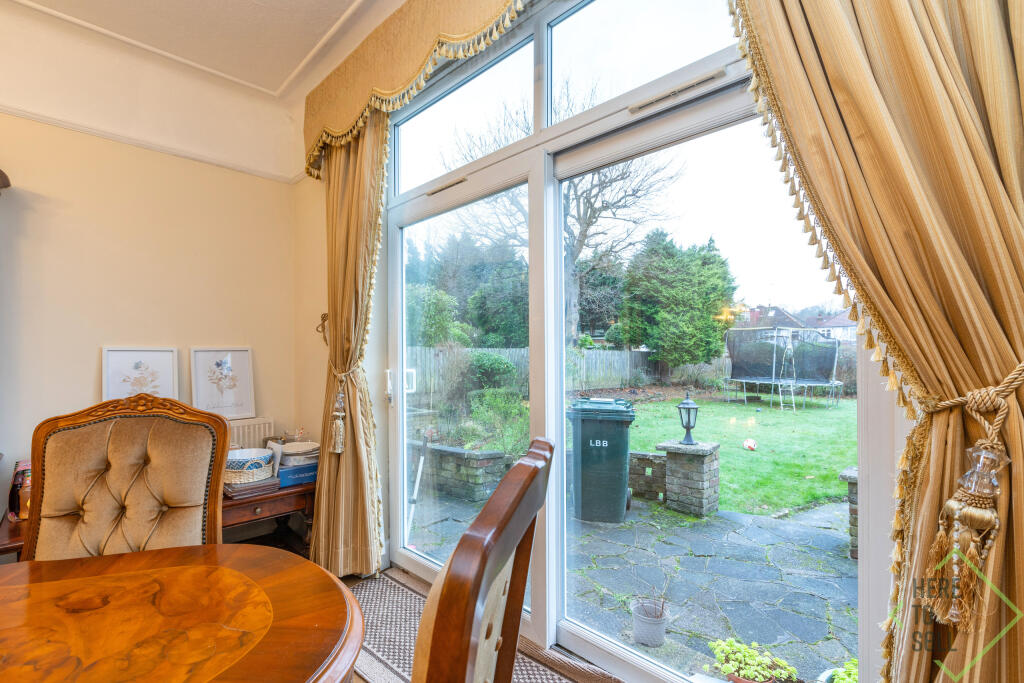 Waterfall Road, London, N11-4 (3)