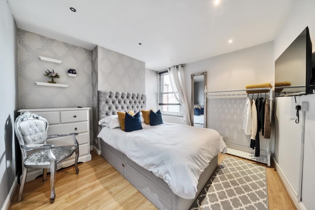 1329585-2-6880da5eca698