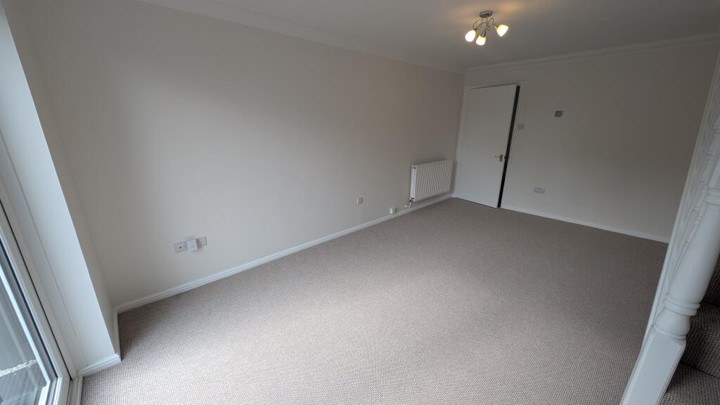 PXL_20251002_1259571