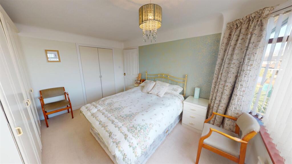 Sandfield Road Bedroom