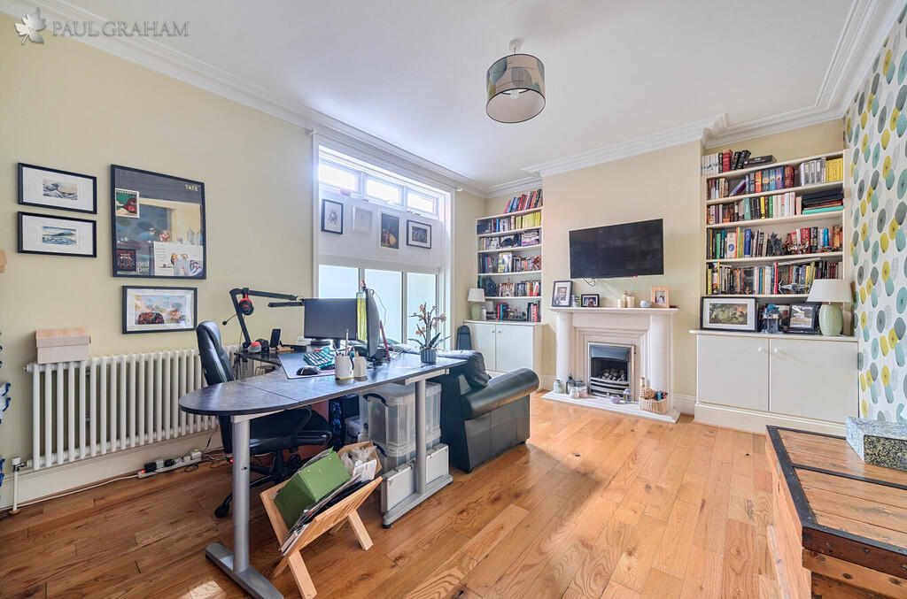 1a3f24bf-4bce-437...