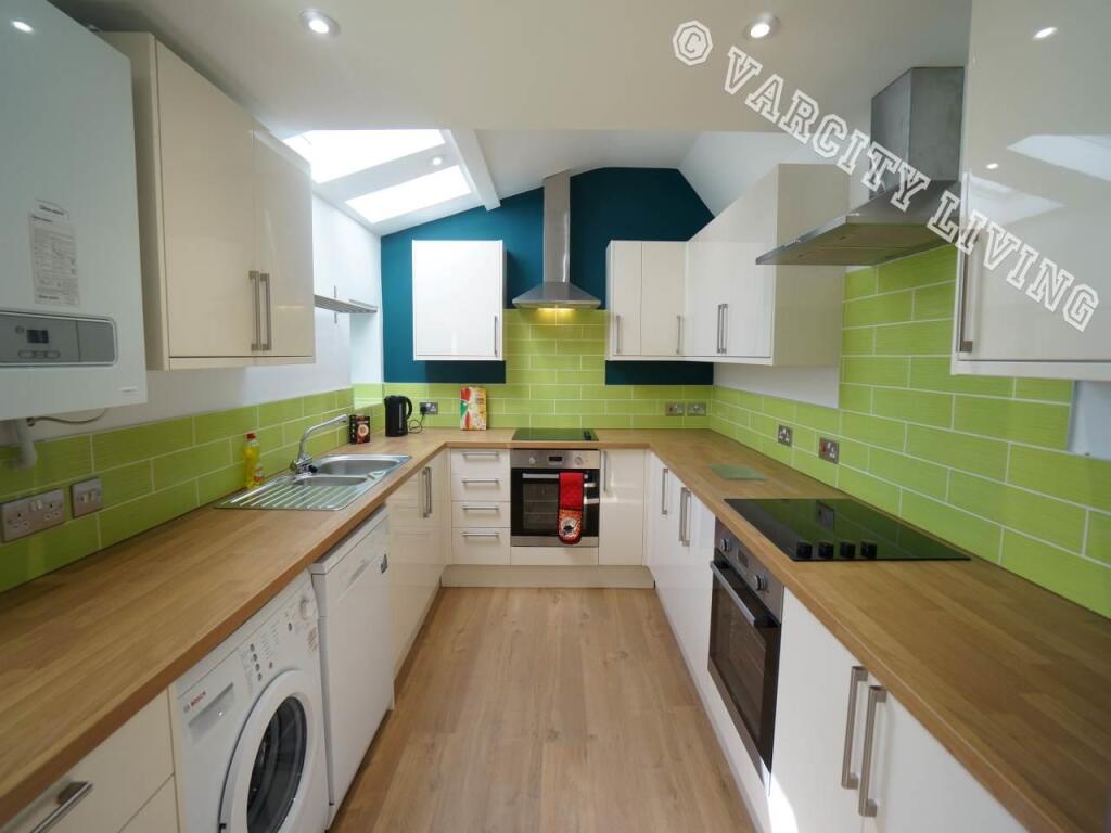 17 College Road (9).JPG