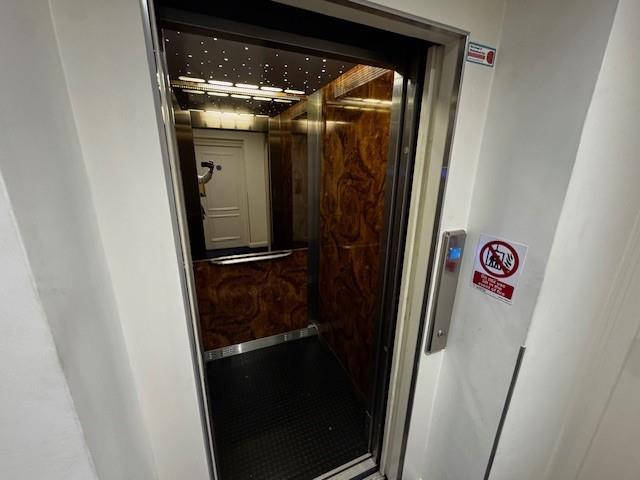 Elevator.jpg