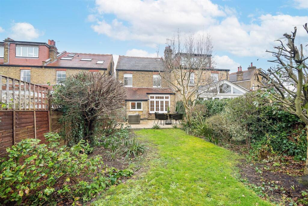 8.jpeg