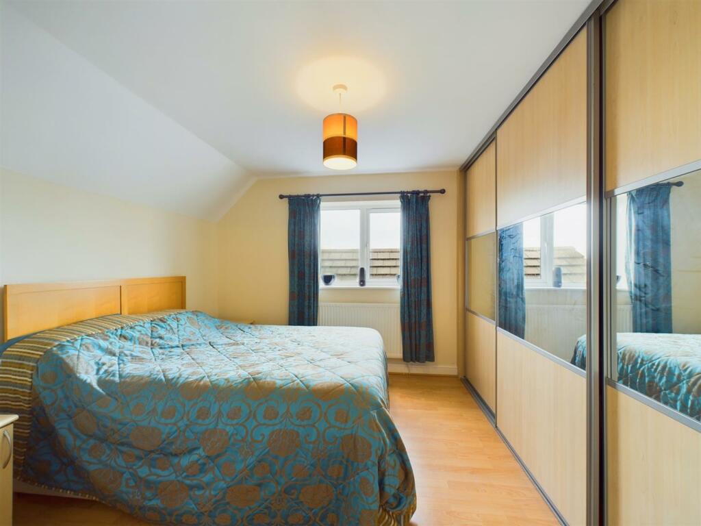 CAM01993G0-PR0133-ST