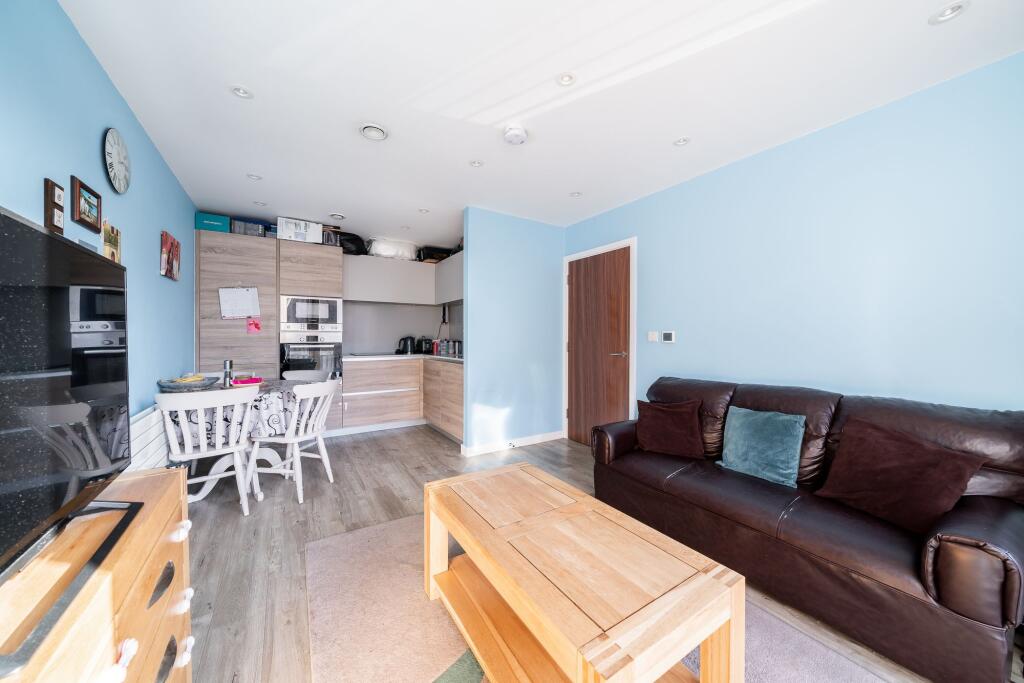 Reception / Kitchen