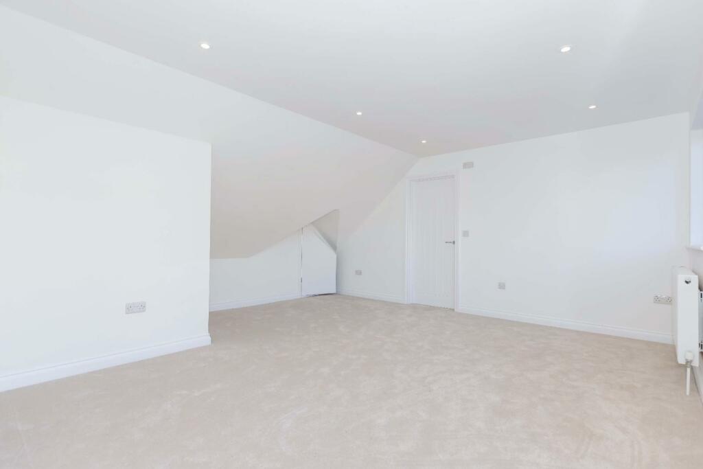 Elizabeth Avenue_3.jpg