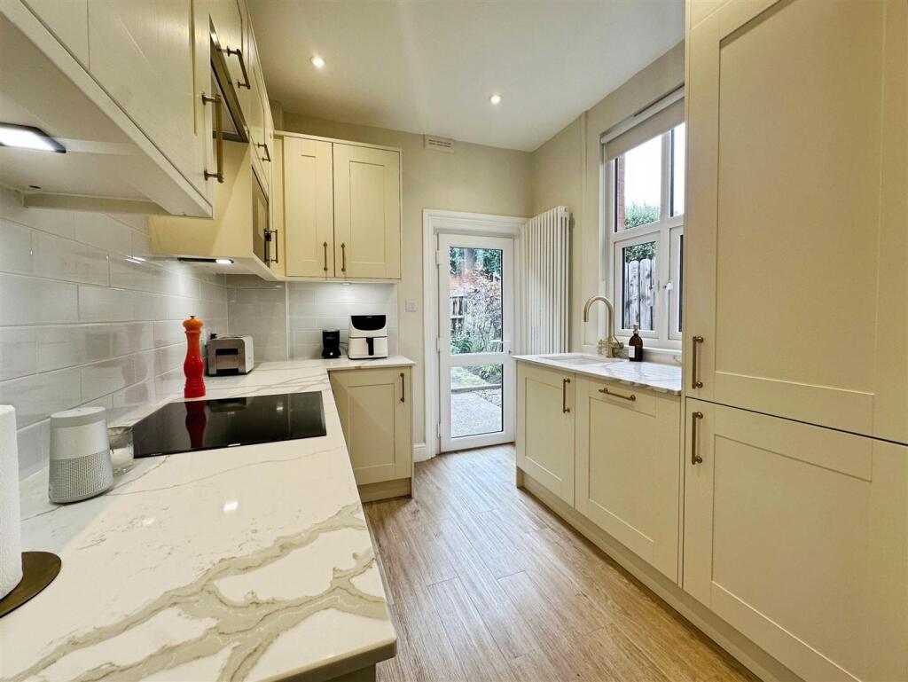 3ac9e473--48DE-A8D4-8EC3304730A8-29896-00000A3FD42