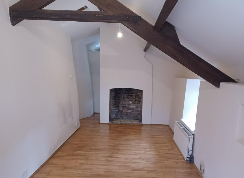 Inside Annexe