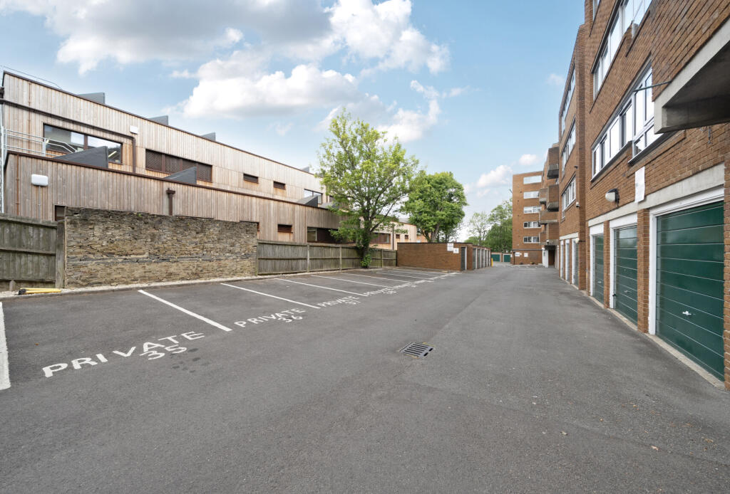 51-681c742edb90b-...