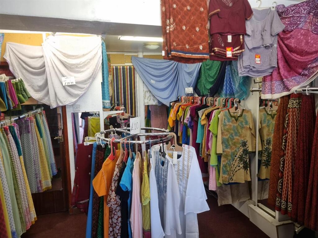 WhatsApp Image 2024-05-27 at 09.41.30.jpeg