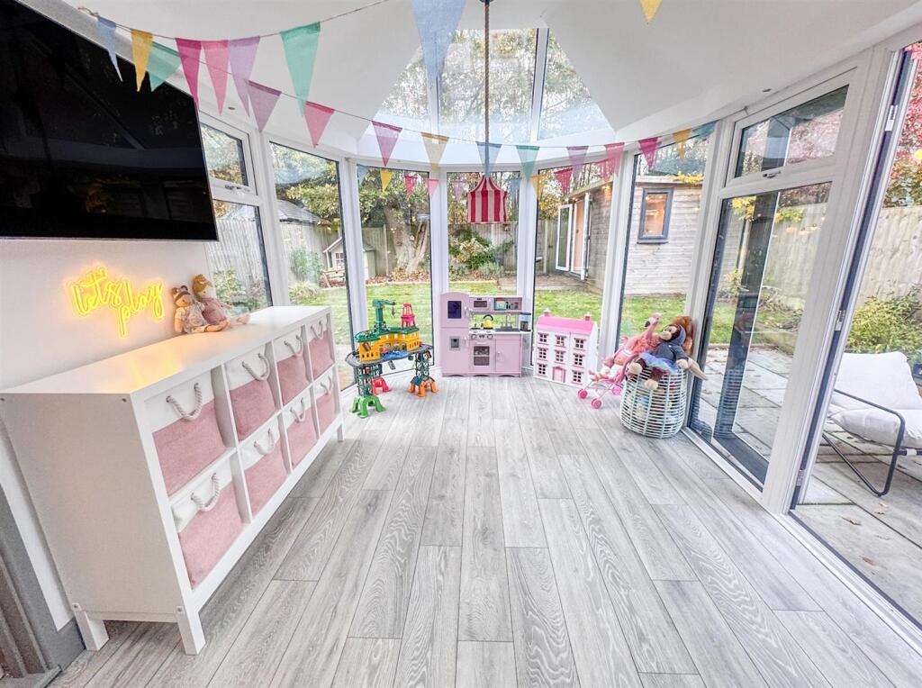 Screenshot 2025-11-06 at 17.06.02.jpg