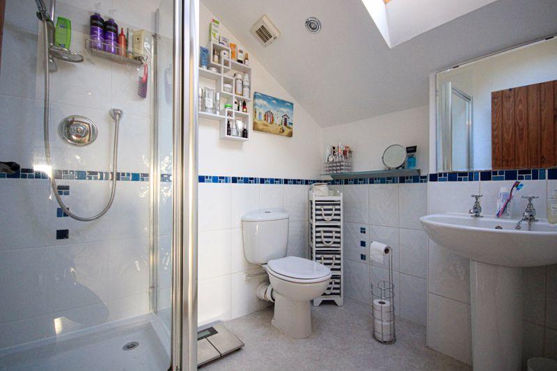 En-suite - Mas...