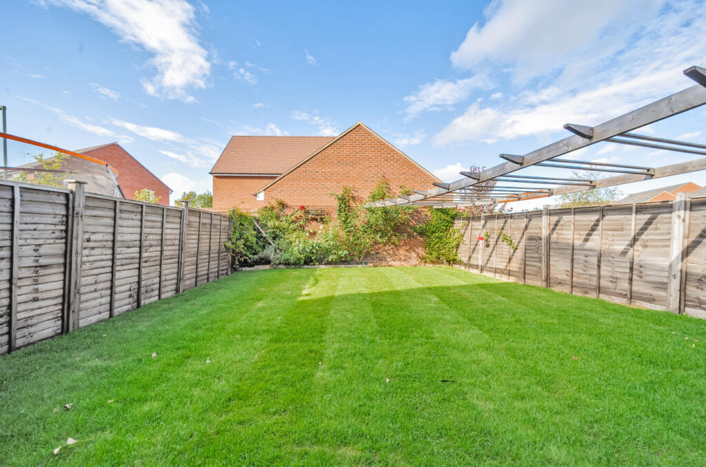 1347109-22-68b5de...