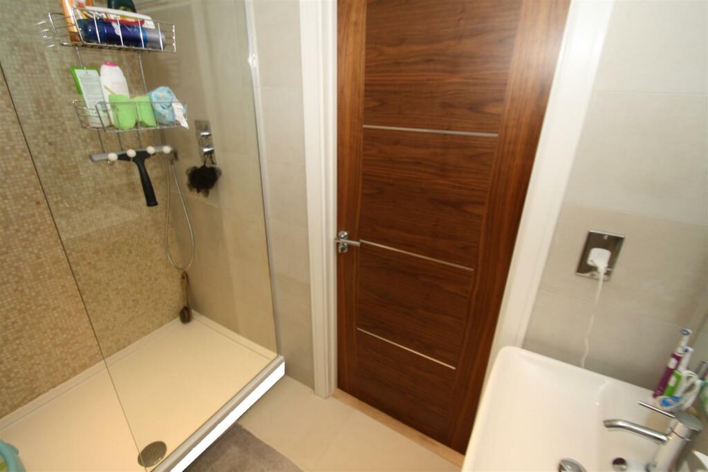 En Suite.jpg
