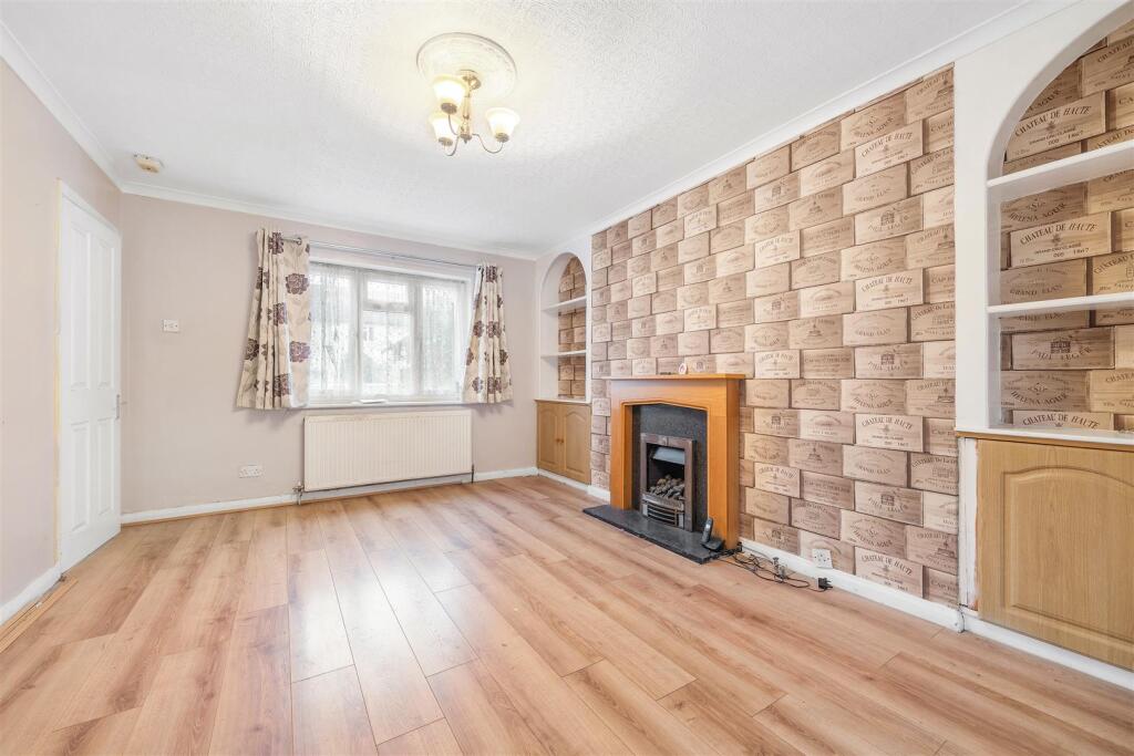 35 Oak Grove Road-2.JPG