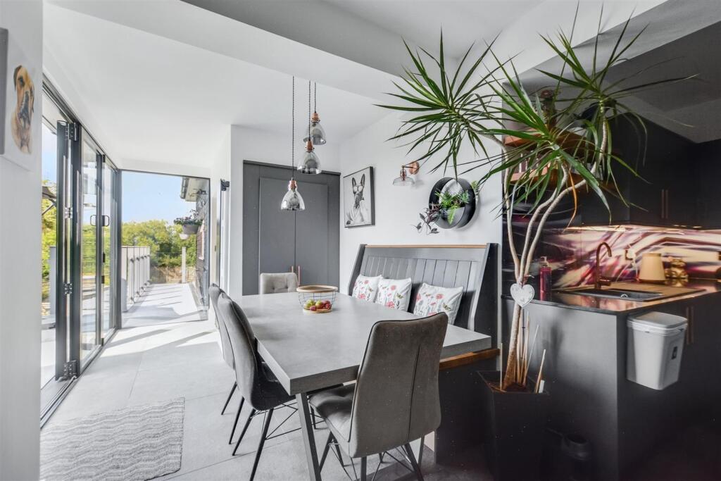 Lounge Kitchen Diner_4.jpeg