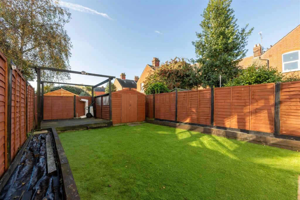 Garden 1.jpg