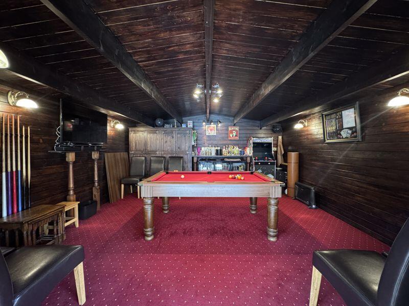 Cabin (Fittings not included)