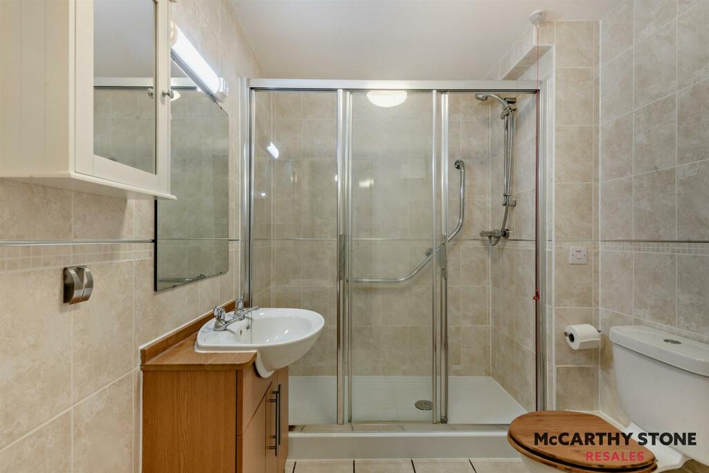 8596902-interior12-800.JPG