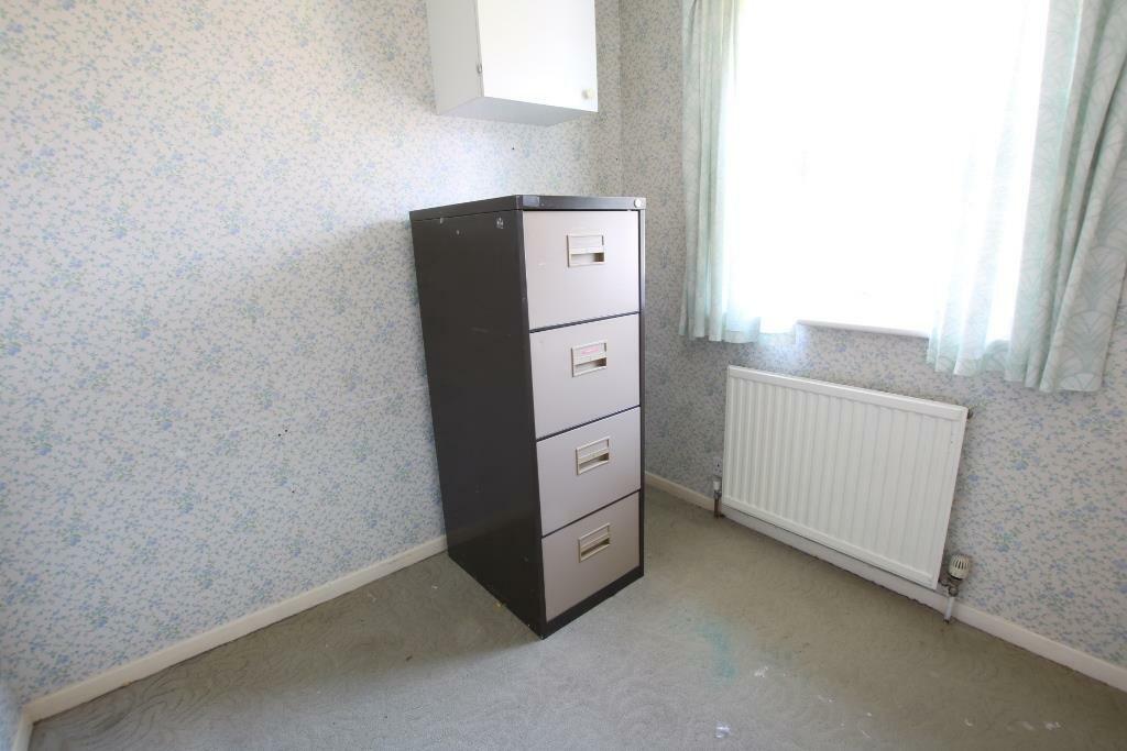 bed 3.JPG
