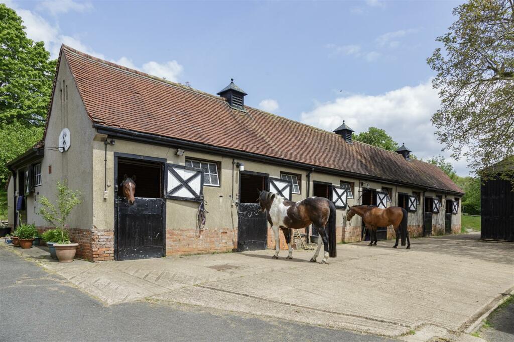 Stables.jpg
