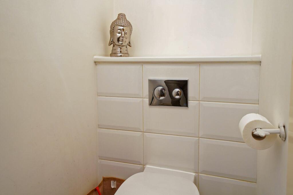 Photograph 36