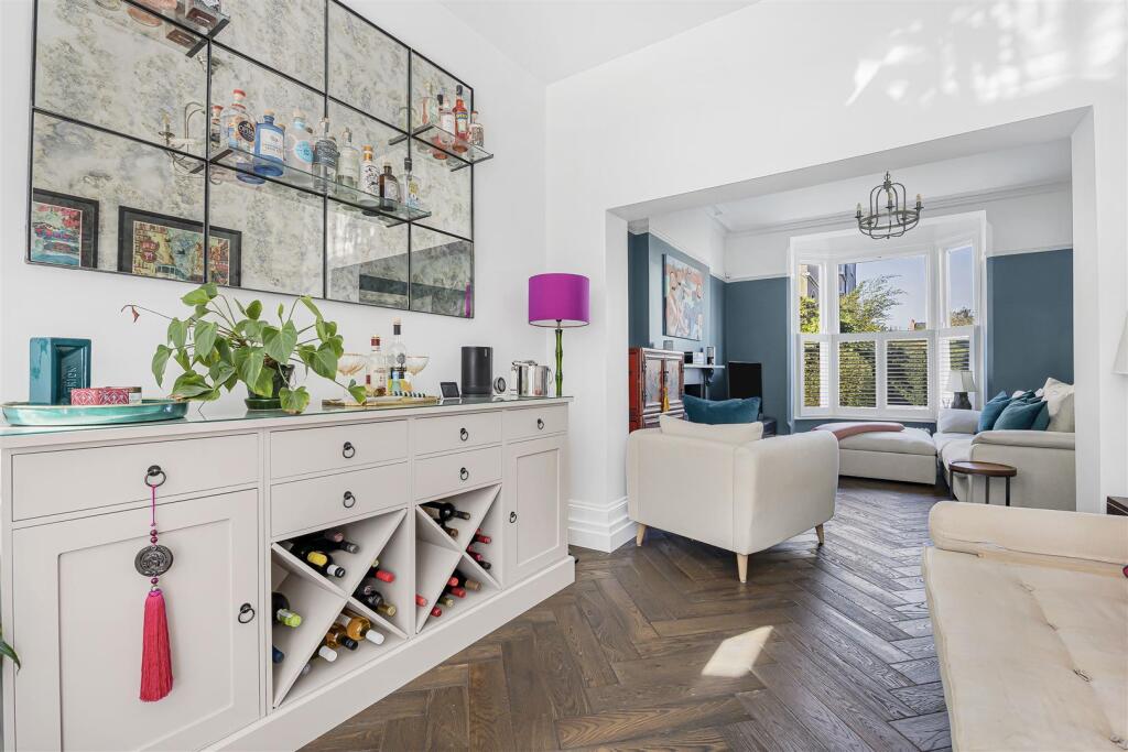 St. Lukes Road, Cheltenham, GL53 7JF