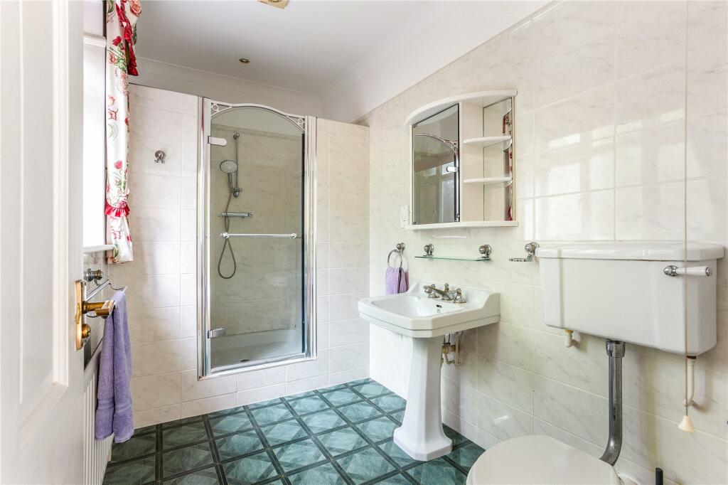 Bedroom One En Suite