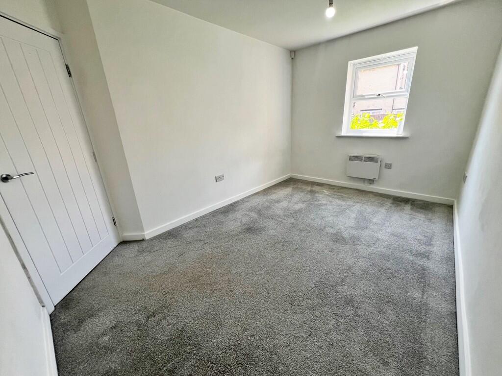 19 Sidings Court ...