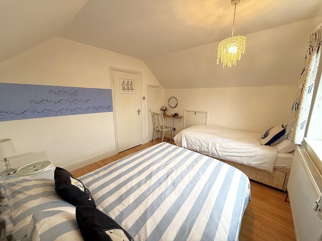 BED FOUR 2