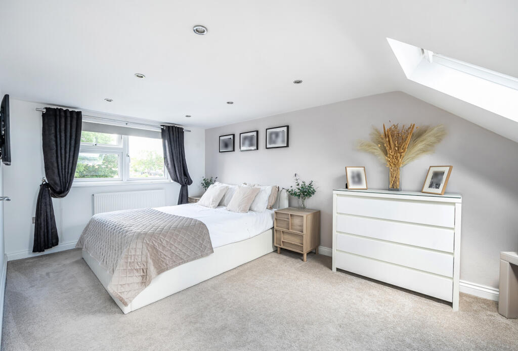 30-681de3d95bf2f-...