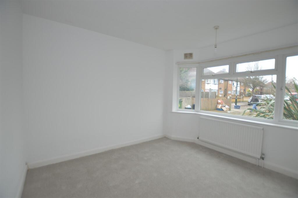 1 Bramley Close bed 1 Jan 25 a.JPG