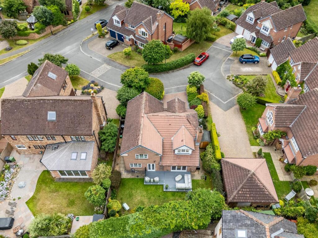 manor farm close-35.jpg