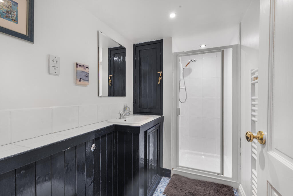 AirBnB En-Suite