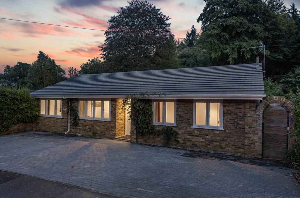 1347655-3-68bb340...