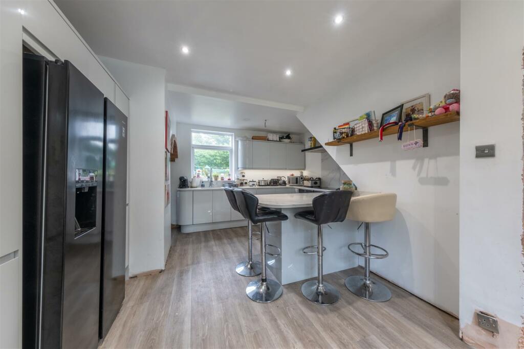 49 Forest Road-005.jpg