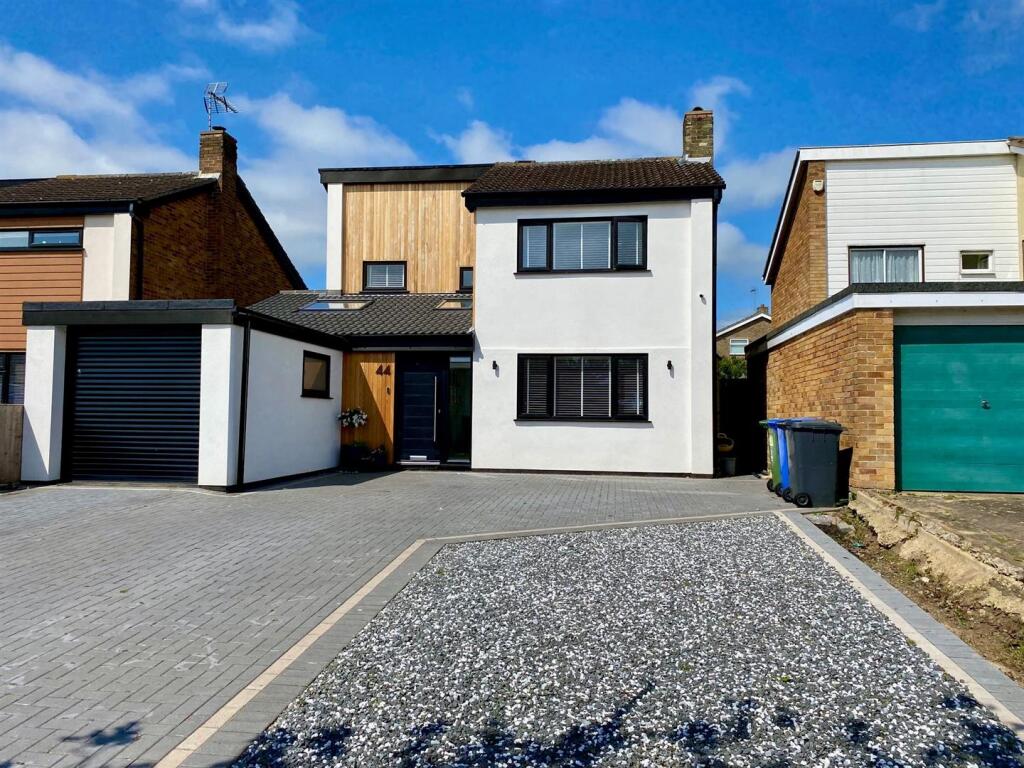 44 Broadwaters (20).jpg